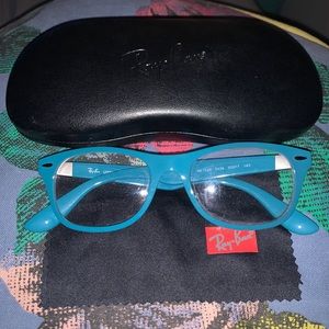 ray ban 7032